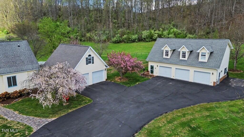 4457 Swinging Bridge Road Mendota, VA 24270 - Photo 4 of 70 109519_8