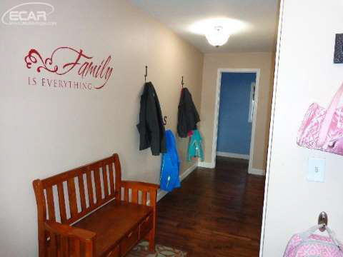 13334 Morrish Road Montrose, MI 48457 - Photo 11 of 24 20436829-10.JPG