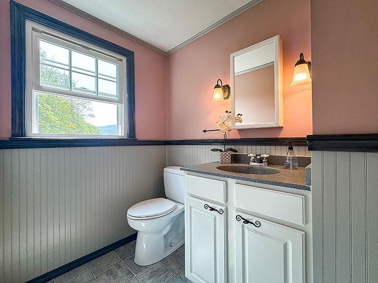 39 Weston Heights Road Rockingham, VT 05101 - Photo 13 of 39