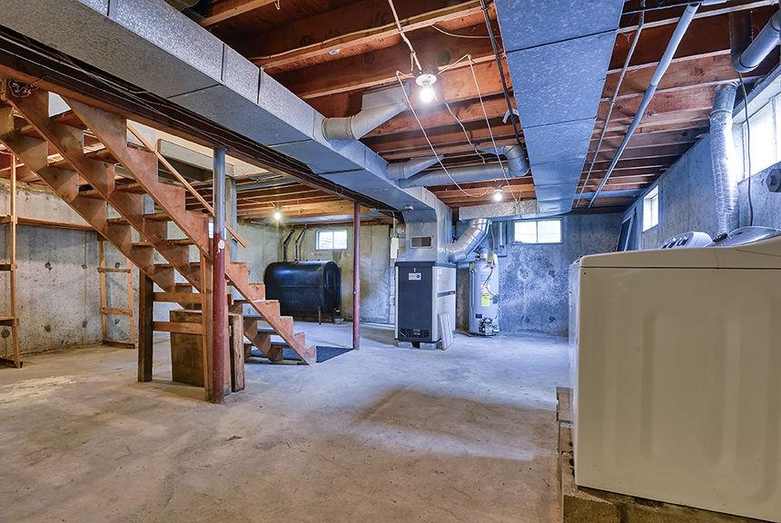 39 Weston Heights Road Rockingham, VT 05101 - Photo 23 of 39