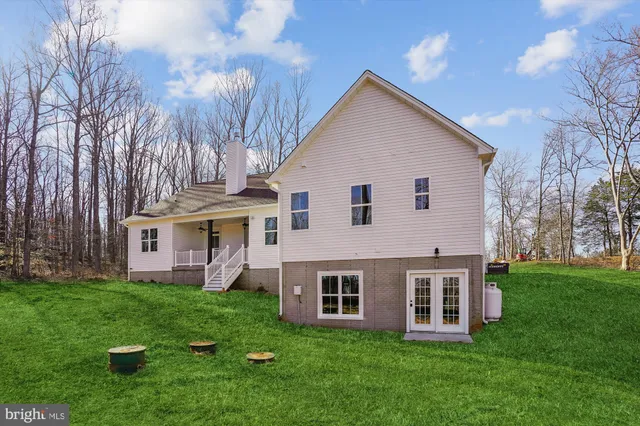 $933,900 | 9 Camden Lane, Elkwood, VA 22718