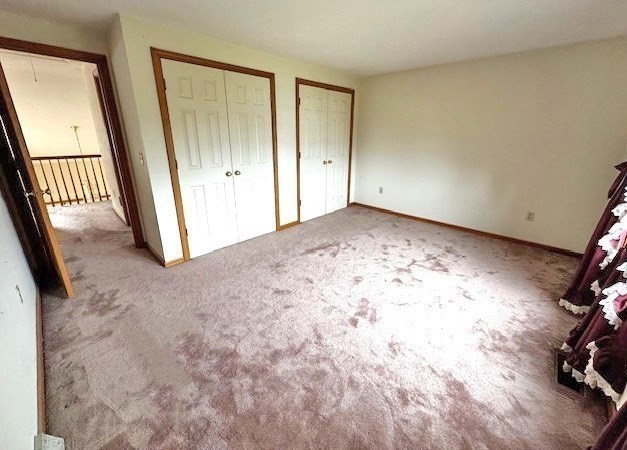 29 Highland View Drive Sutton, MA 01590 - Photo 26 of 40 an empty room with a mirror