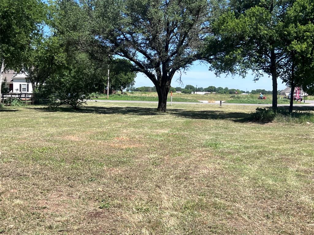 603 Swope Street Rio Vista, TX 76093 - Photo 2 of 5