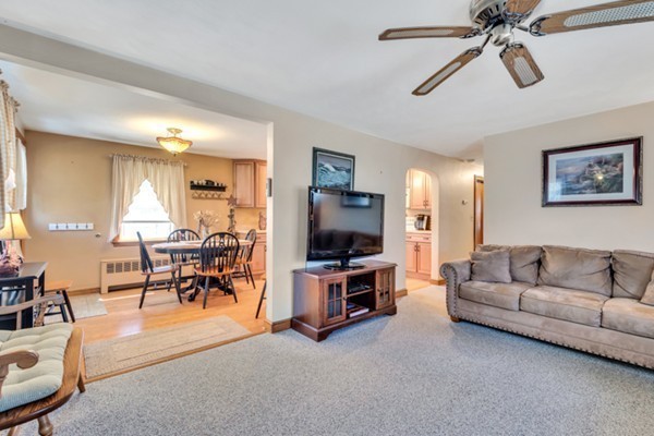 11 Melo Road Woburn, MA 01801 - Photo 8 of 22 Gallery Image 8