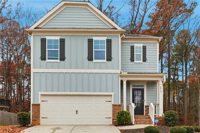 $2,400 | 6615 Bluffview Drive, Douglasville, GA 30134