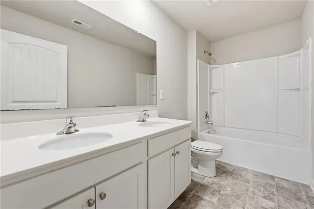 $2,400 | 6615 Bluffview Drive, Douglasville, GA 30134