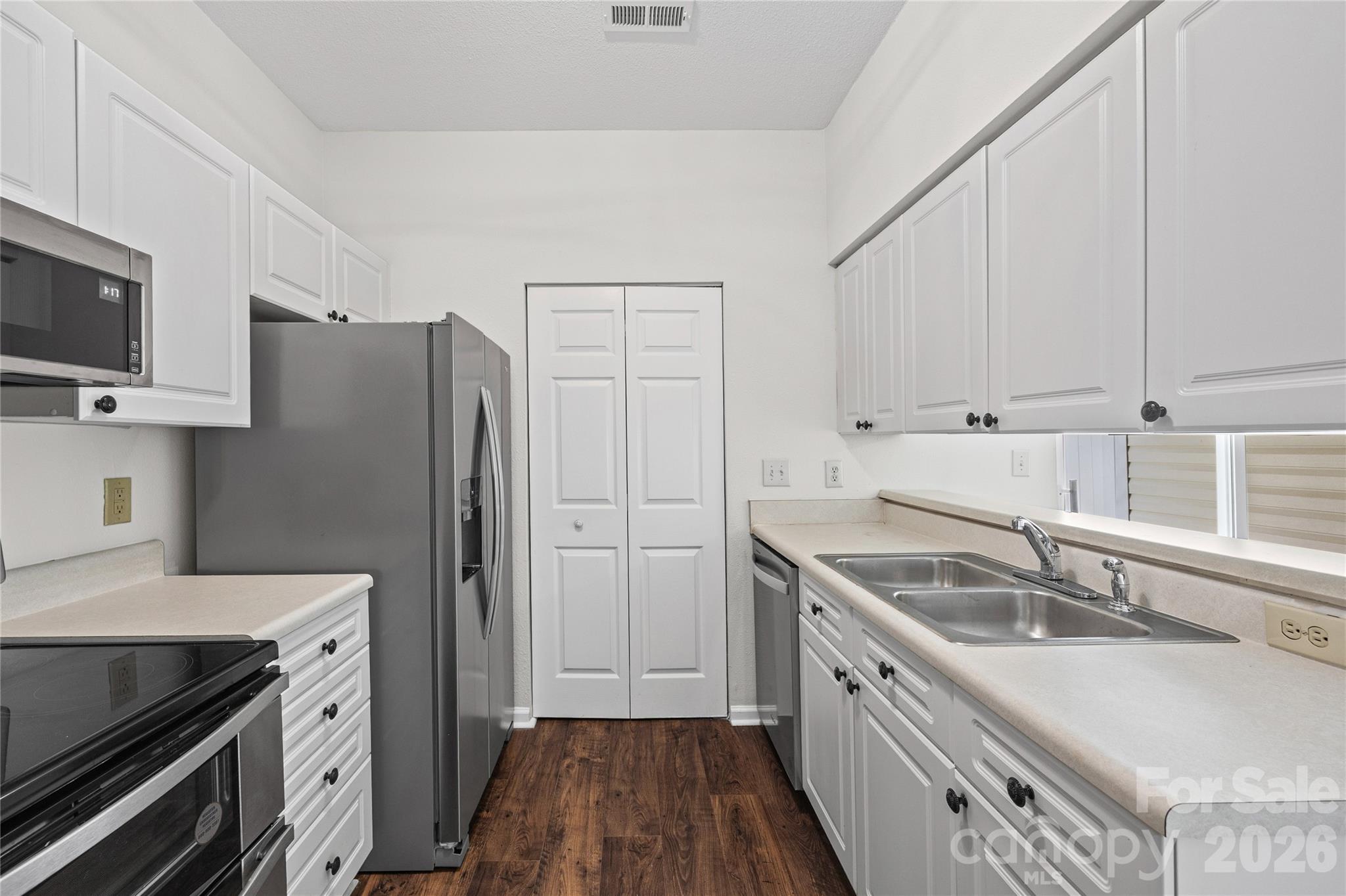 711 Stone Village Drive Fort Mill, SC 29708 - Photo 11 of 28 Gallery Image 11