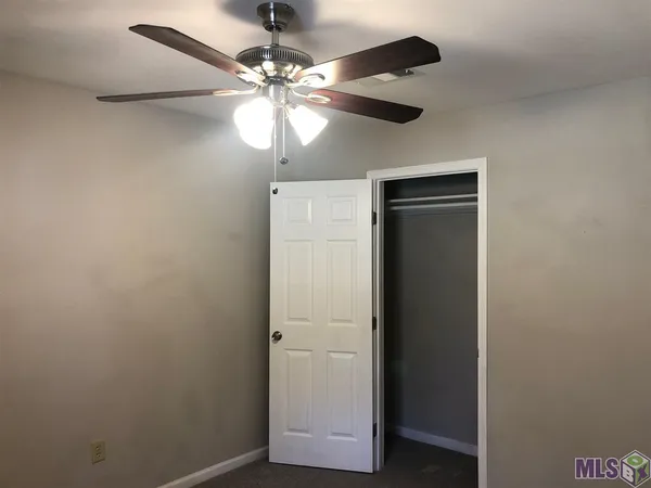 $995 | 26218 Highway 16, Unit 3, Denham Springs, LA 70726
