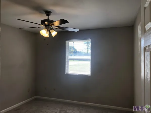 $995 | 26218 Highway 16, Unit 3, Denham Springs, LA 70726