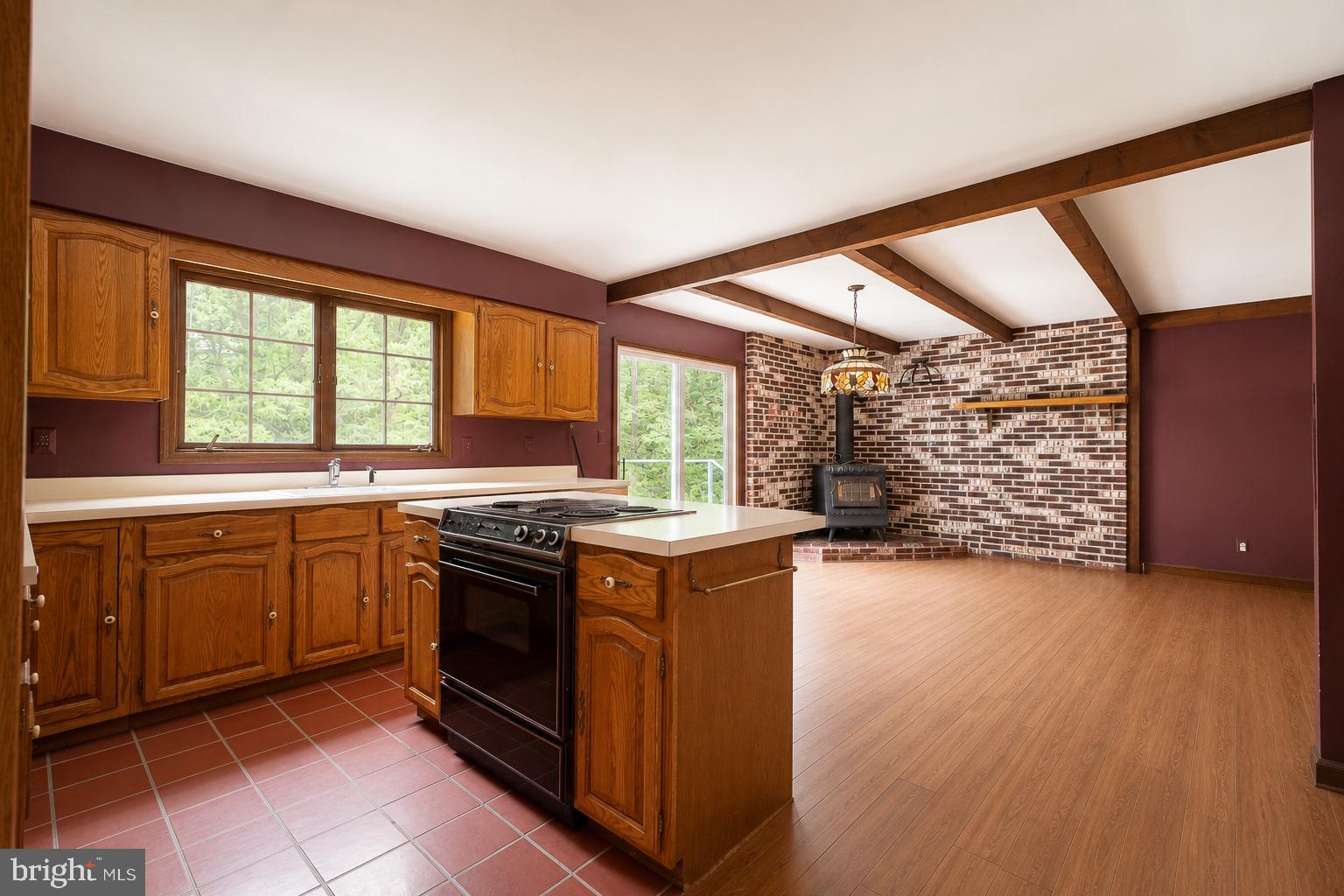 3032 Rte 9 South Rio Grande, NJ 08242 - Photo 5 of 47 Charming kitchen with rustic accents.