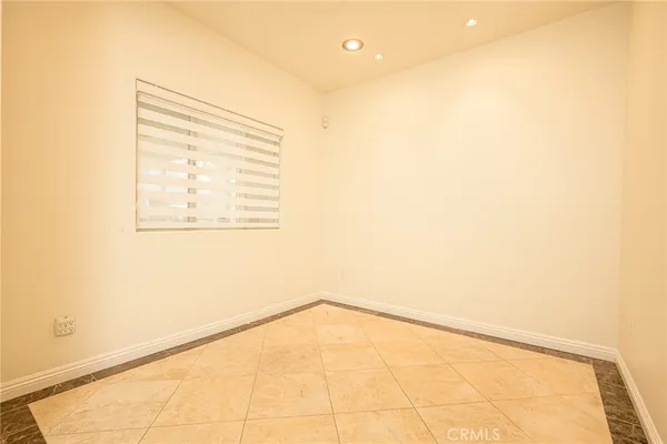 $668,000 | 2233 Martin, Unit 311, Irvine, CA 92612
