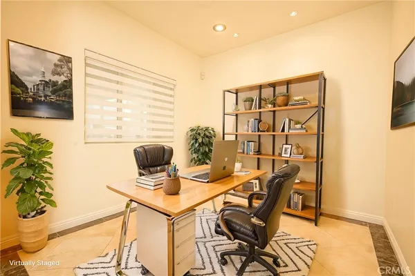 $668,000 | 2233 Martin, Unit 311, Irvine, CA 92612