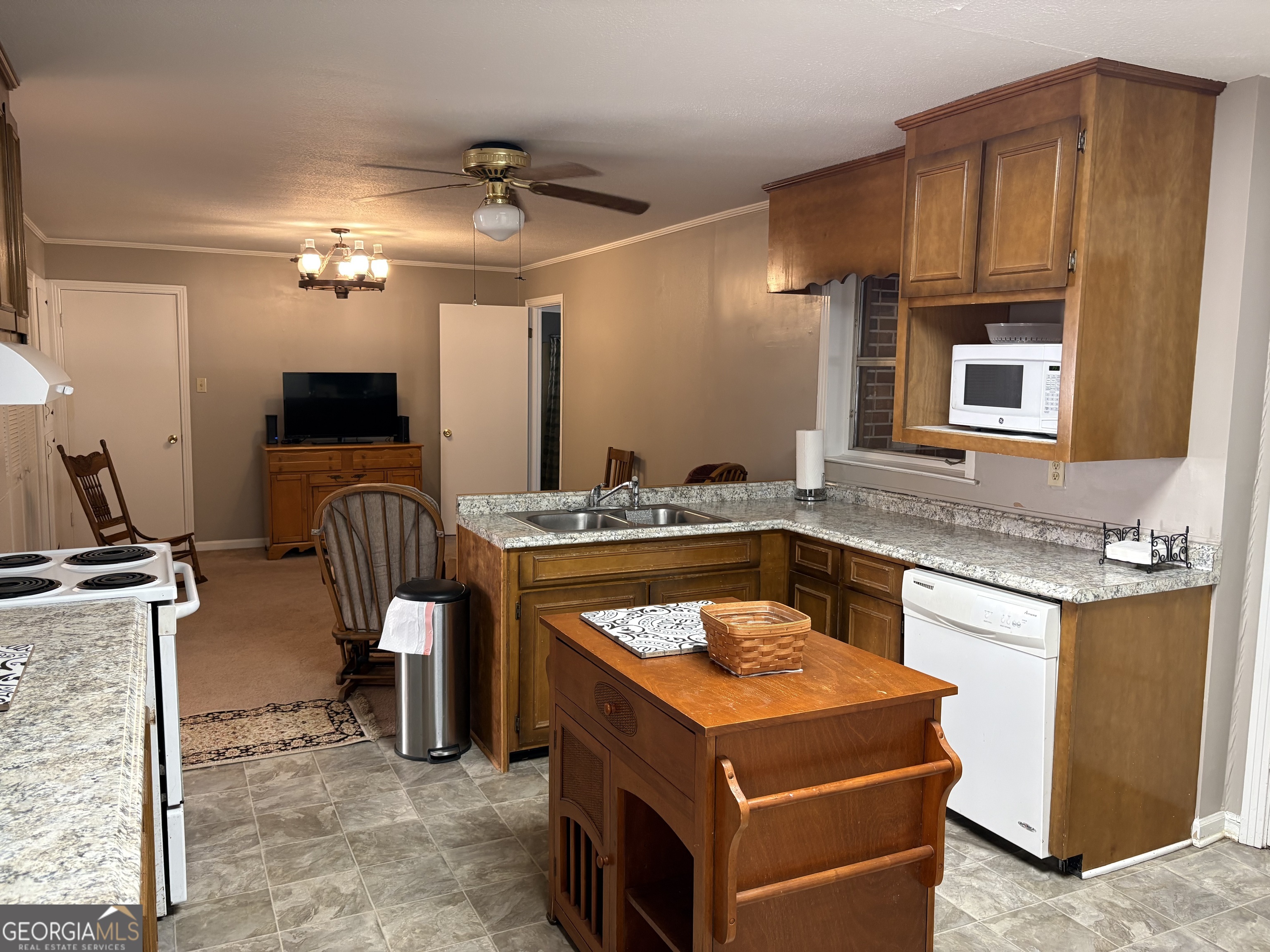 1615 Knox Street Dublin, GA 31021 - Photo 17 of 32