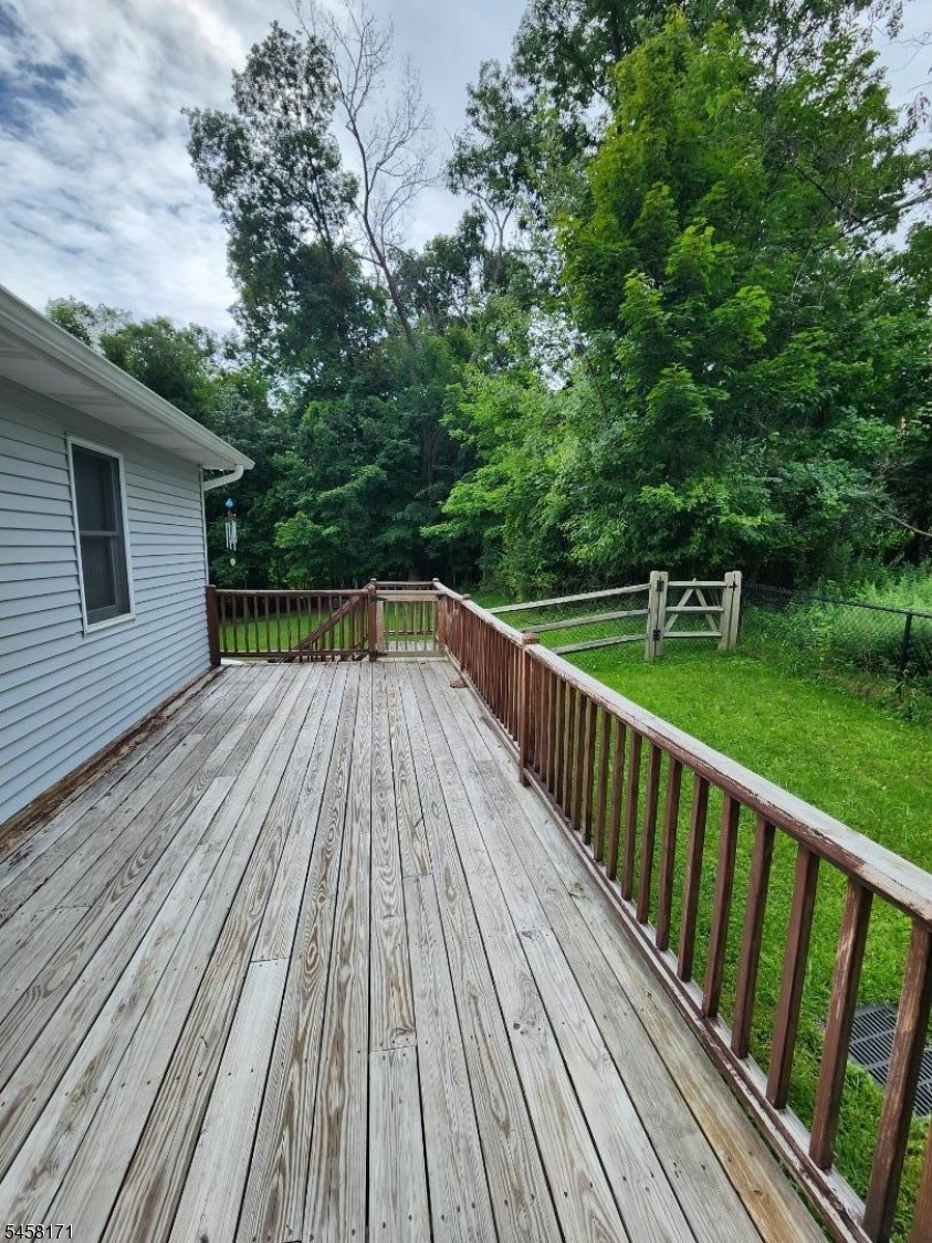 30 Locust Road Wantage, NJ 07461 - Photo 23 of 39 Gallery Image 23