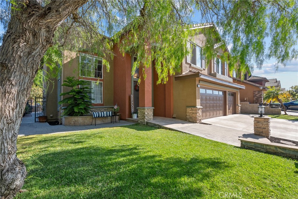 82 Springfield Mission Viejo, CA 92692 - Photo 6 of 68 Front View