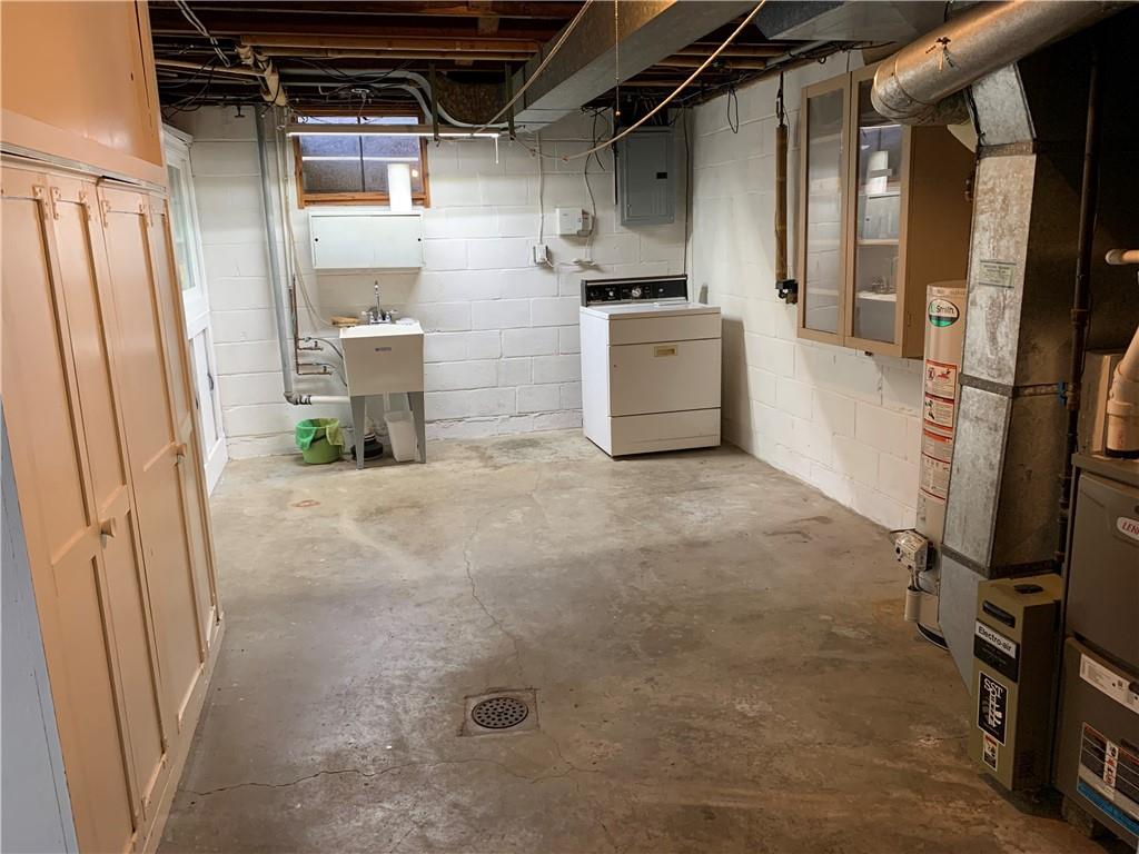 13042 Frankstown Road Pittsburgh, PA 15235 - Photo 18 of 25 Gallery Image 18