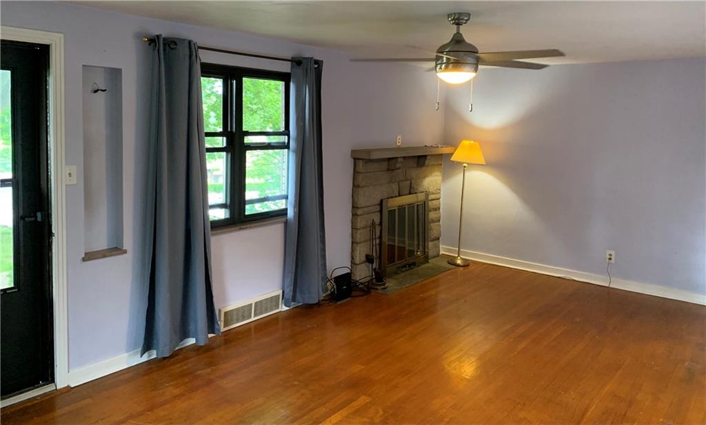 13042 Frankstown Road Pittsburgh, PA 15235 - Photo 4 of 25 Gallery Image 4