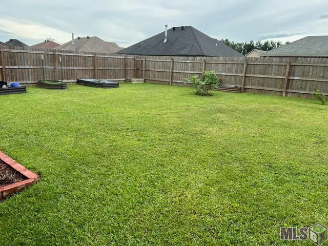 $330,000 | 504 Sugar Plum Street, Houma, LA 70364