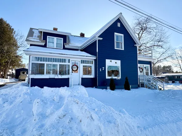 $247,500 | 17 Willow Street, Mattawamkeag, ME 04459
