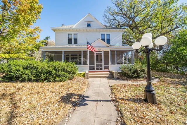 $549,000 | 1115 Summit Avenue, Detroit Lakes, MN 56501