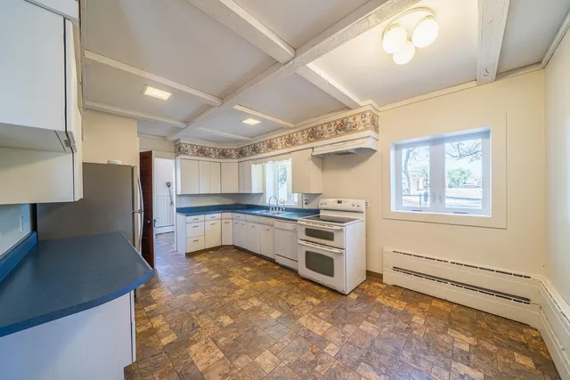 $549,000 | 1115 Summit Avenue, Detroit Lakes, MN 56501