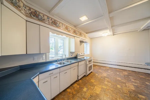 $549,000 | 1115 Summit Avenue, Detroit Lakes, MN 56501