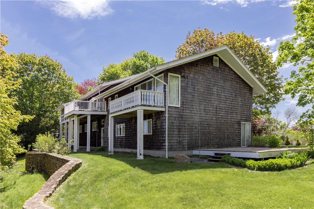 231 Watch Hill Road Westerly, RI 02891 - Photo 5 of 42