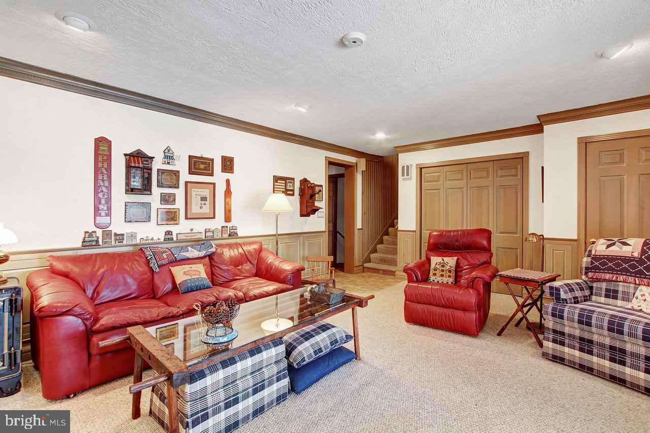 452 Ridgeford Road Dallastown, PA 17313 - Photo 14 of 36 Gallery Image 14