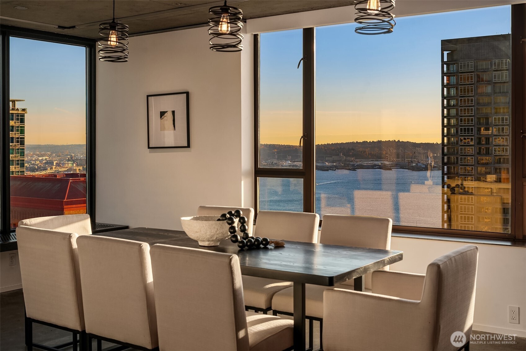 2201 3rd Avenue, Unit 2601 Seattle, WA 98121 - Photo 14 of 40 a room with furniture and window