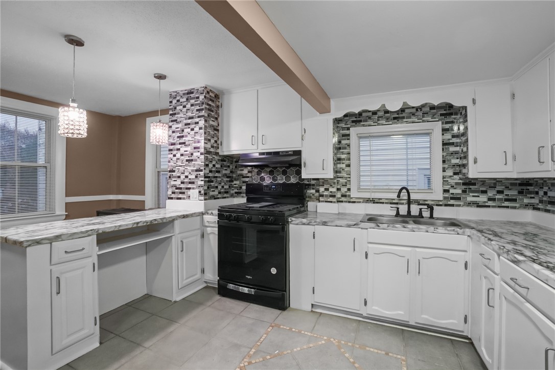 752 Social Street Woonsocket, RI 02895 - Photo 18 of 44