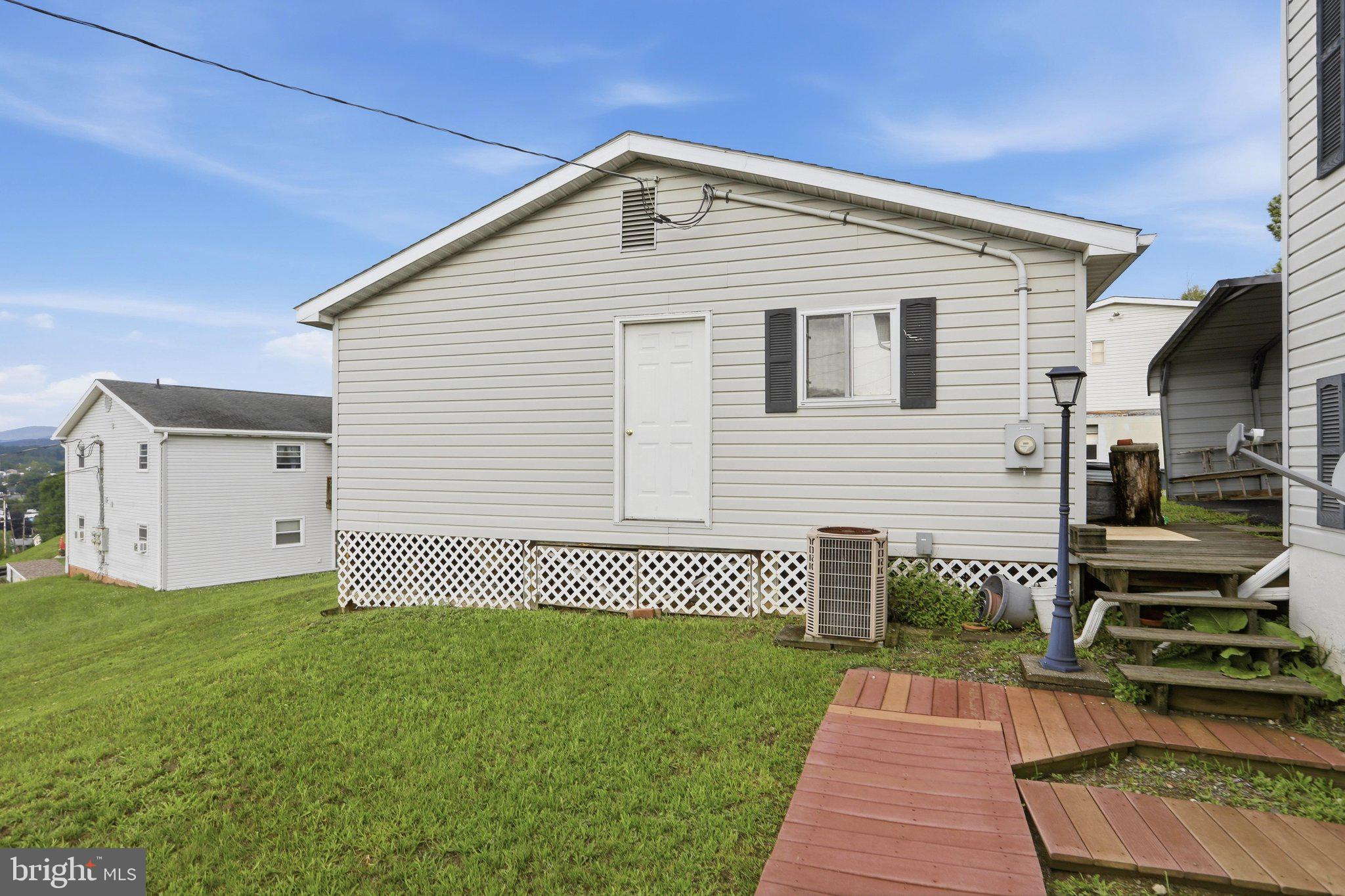 400 Baltimore Street Keyser, WV 26726 - Photo 30 of 35