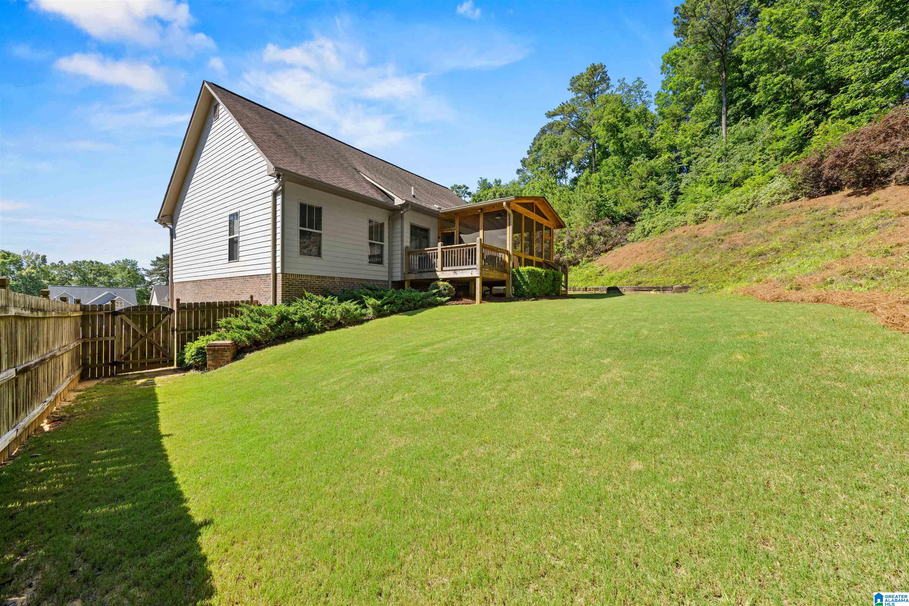 204 Pride Circle Pelham, AL 35124 - Photo 36 of 39