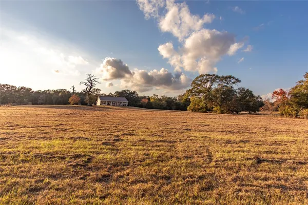 $1,595,000 | 1035 Wavra Lane, New Ulm, TX 78950