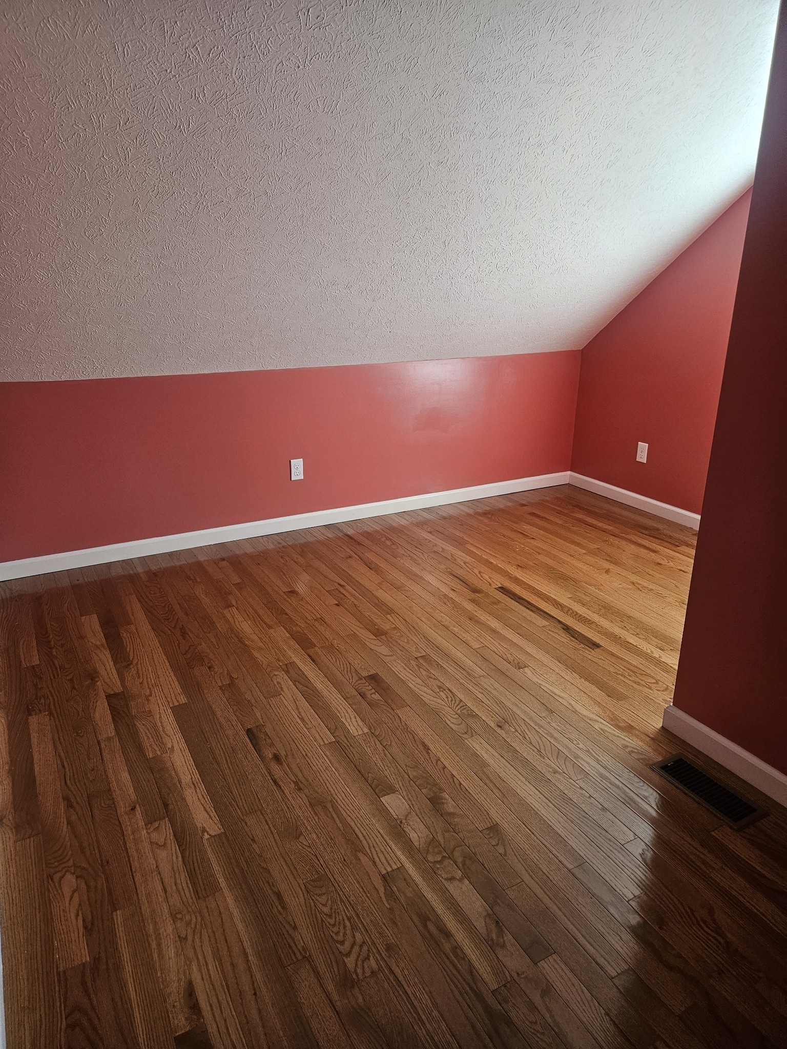 412 Hawkins Road Westmoreland, TN 37186 - Photo 20 of 20 a view of empty room with wooden floor
