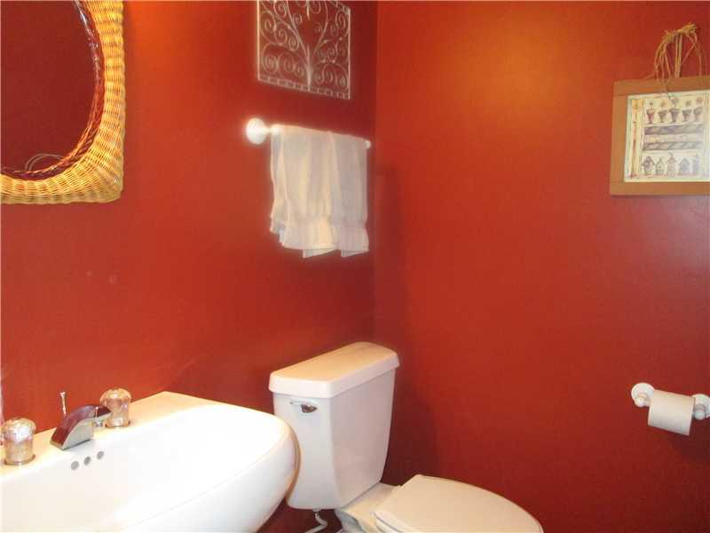 129 Maple Grove Butler, PA 16001 - Photo 14 of 24 Other. half bath