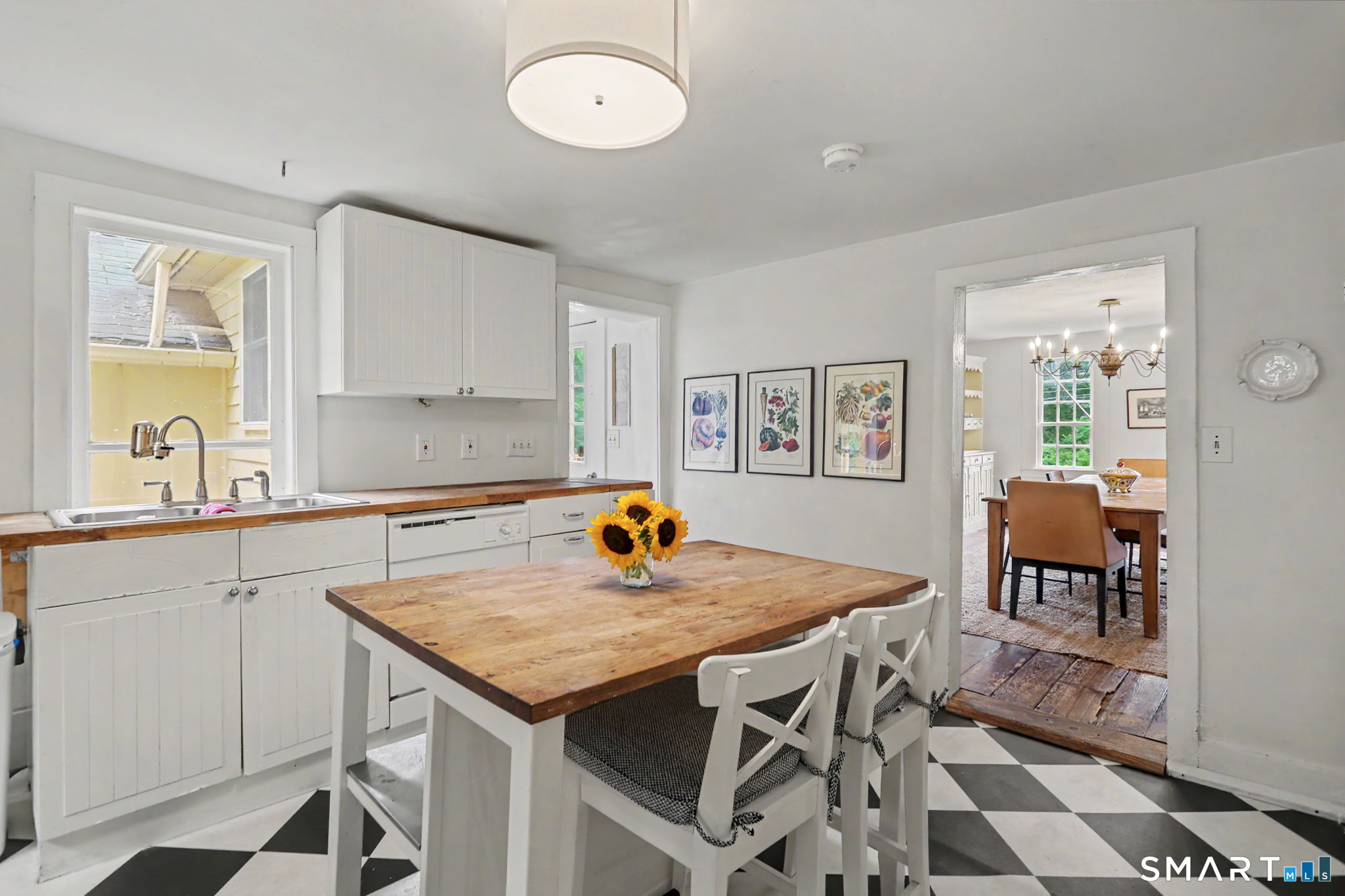 132 Westport Road Wilton, CT 06897 - Photo 17 of 33