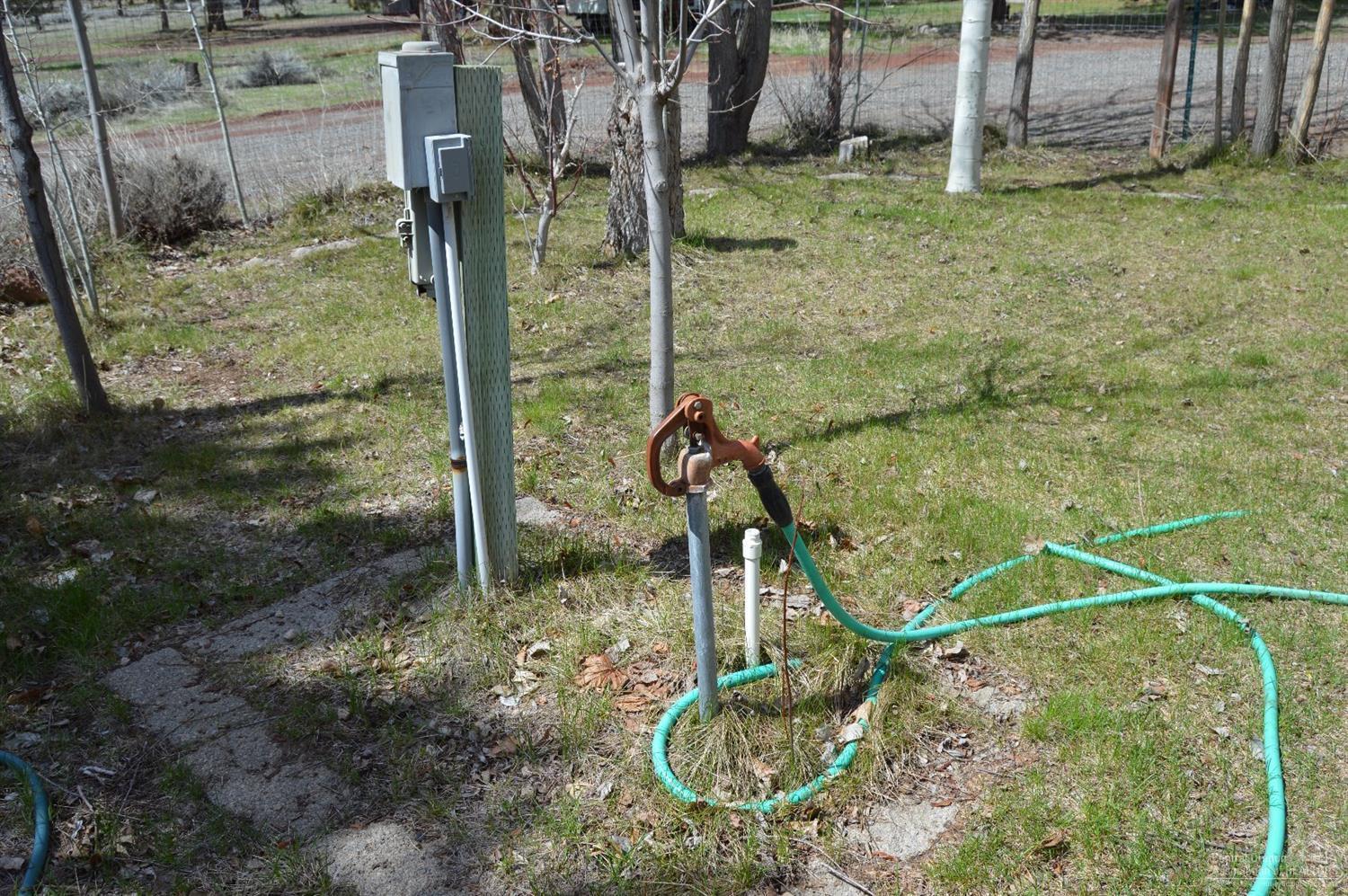 8280 Southwest Crater Loop Road Terrebonne, OR 97760 - Photo 23 of 25 Water, power and phone station for RV