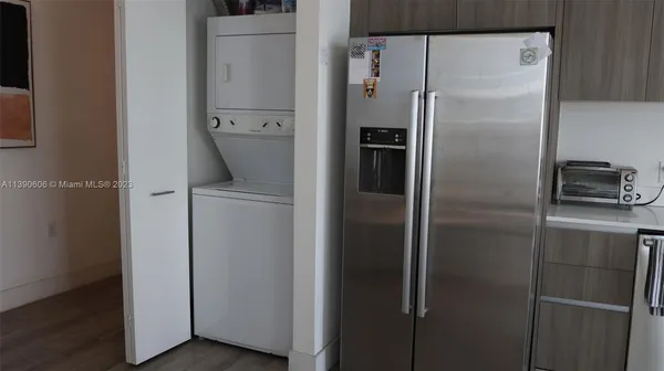 $365,000 | 201 Southwest 17th Road, Unit 606, Miami, FL 33129