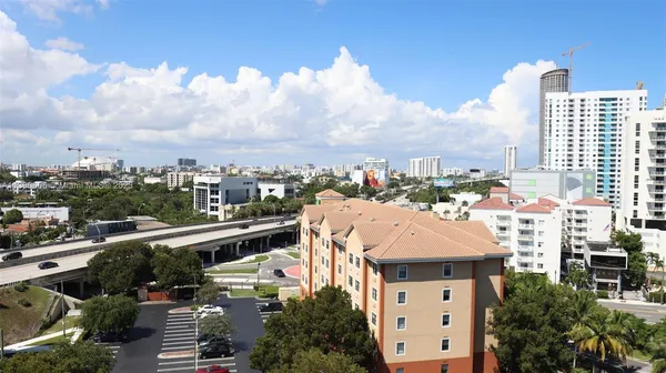 $365,000 | 201 Southwest 17th Road, Unit 606, Miami, FL 33129