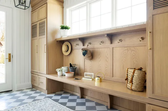 $2,349,000 | 1912 South Lane, Mendota Heights, MN 55118