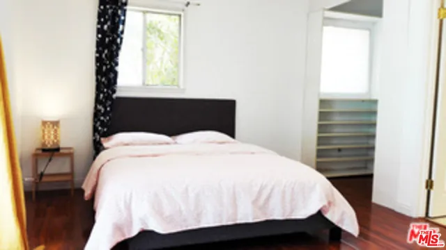 $1,350,000 | 4226 Redwood Avenue, Los Angeles, CA 90066