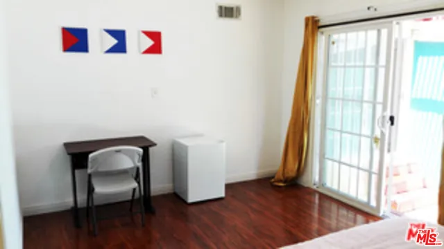 $1,350,000 | 4226 Redwood Avenue, Los Angeles, CA 90066