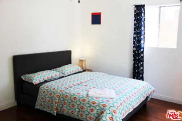 $1,350,000 | 4226 Redwood Avenue, Los Angeles, CA 90066