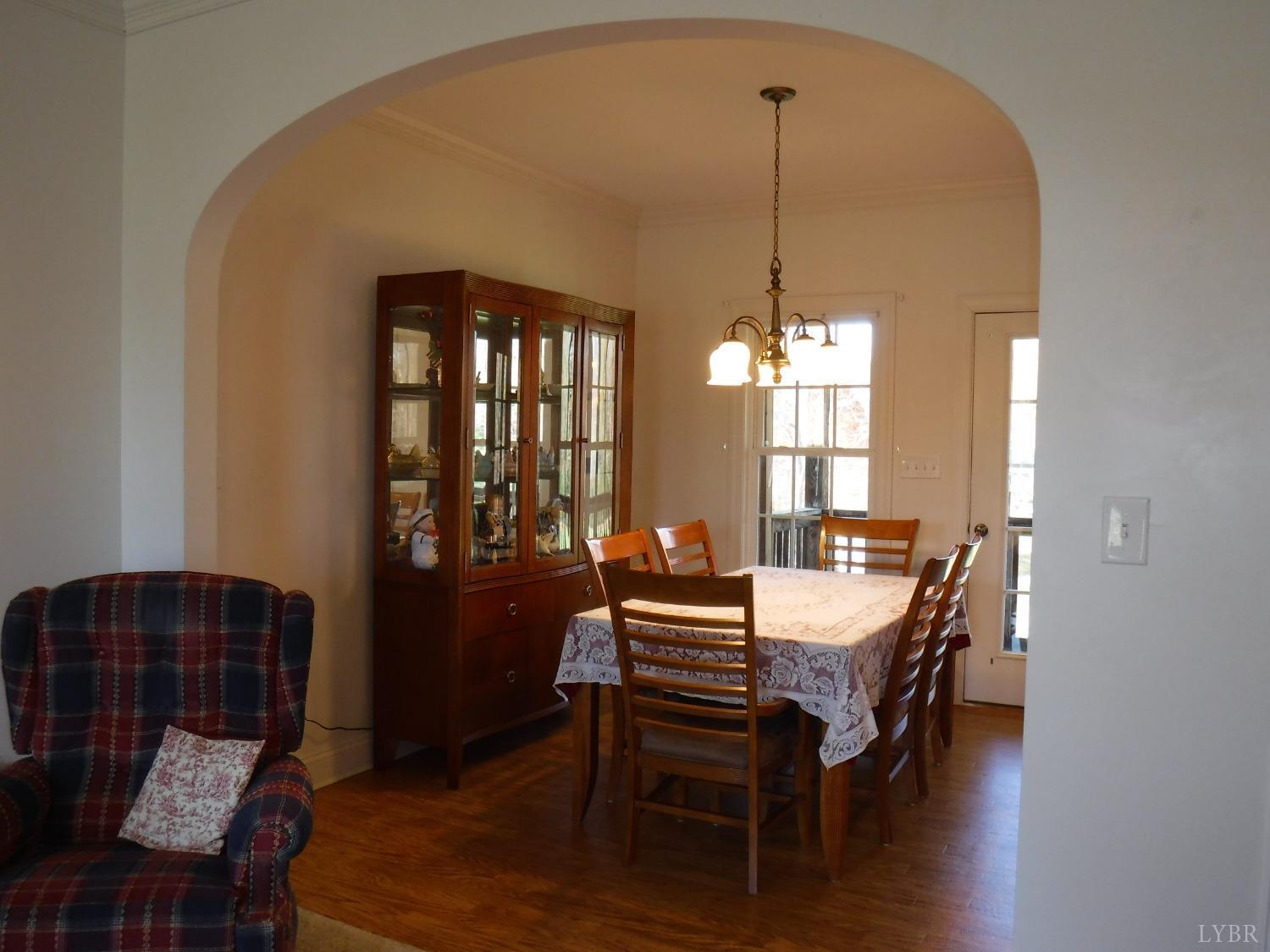 319 Longhill Road Goode, VA 24556 - Photo 17 of 51 Gallery Image 17