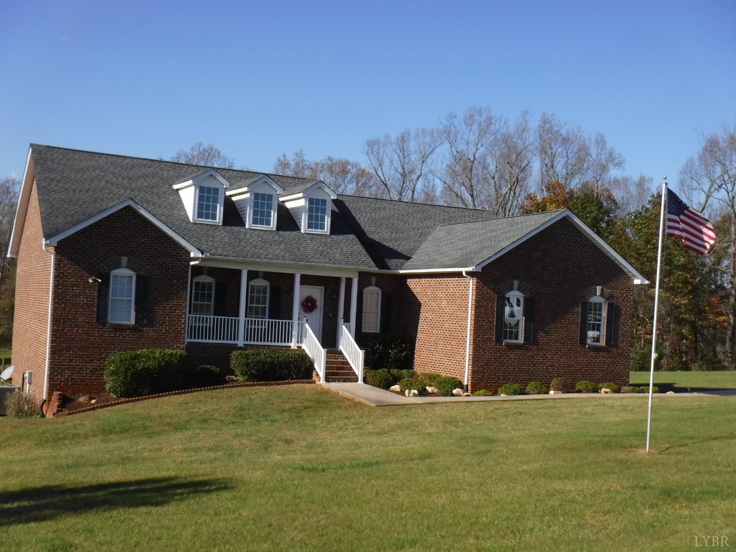 319 Longhill Road Goode, VA 24556 - Photo 6 of 51 Gallery Image 6