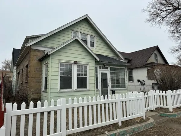 $85,000 | 109 East Buffalo Street, Rawlins, WY 82301