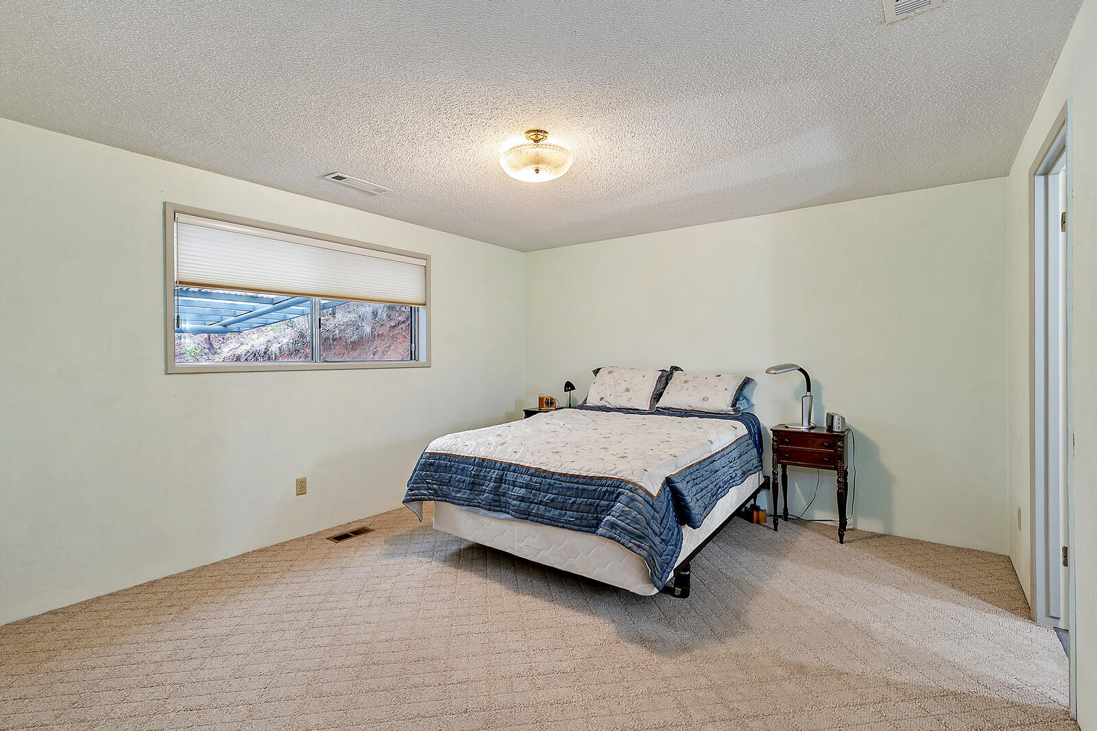 6875 Pioneer Road Medford, OR 97501 - Photo 31 of 49 47_PR_47_mls