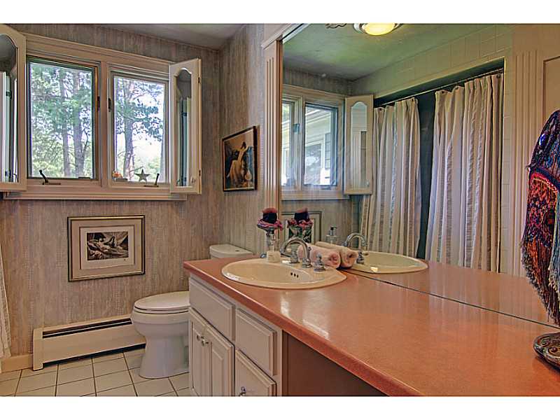 55 Tiffany Road Coventry, RI 02816 - Photo 15 of 25 Bathroom.