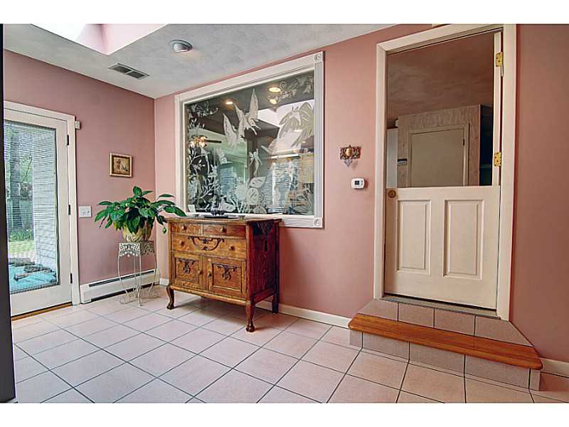55 Tiffany Road Coventry, RI 02816 - Photo 17 of 25 Mud Room.