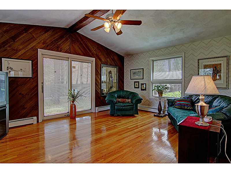 55 Tiffany Road Coventry, RI 02816 - Photo 10 of 25 Den/Family/Great Room.